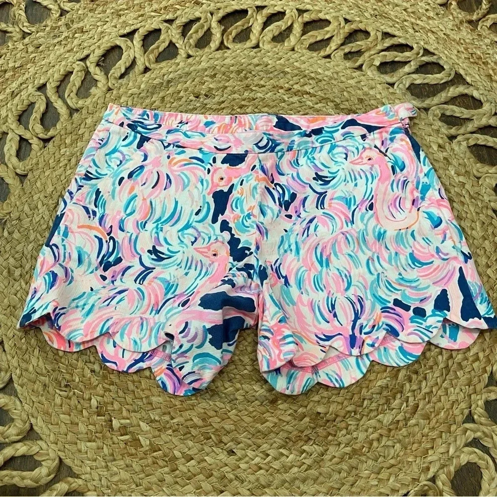 Lilly Pulitzer Size 4 Shorts Women's Pink Magnolia Scallop Hem Inseam 5”